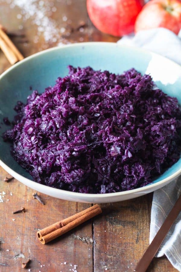 Blaukraut in a blue bowl