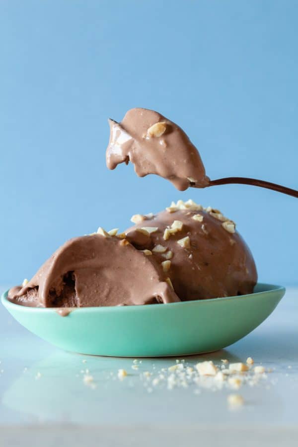 Chocolate Peanut Butter Ice Cream in a turquoise bowl