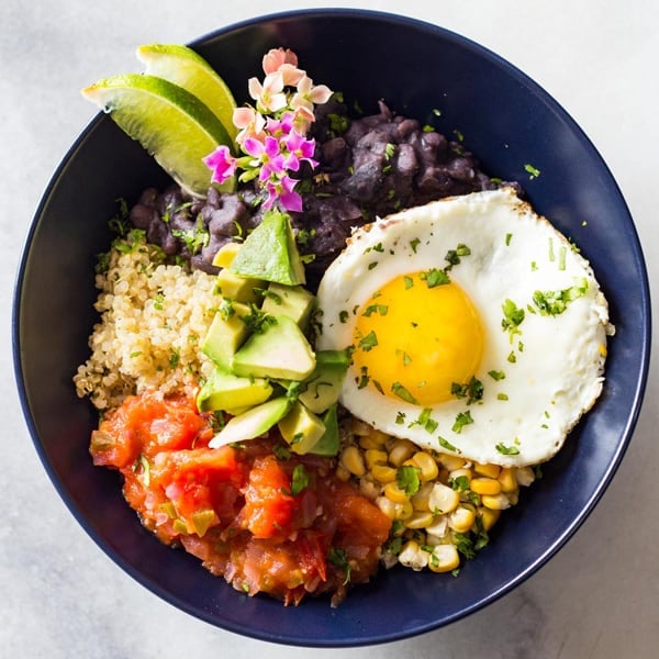 Quinoa Breakfast Bowl