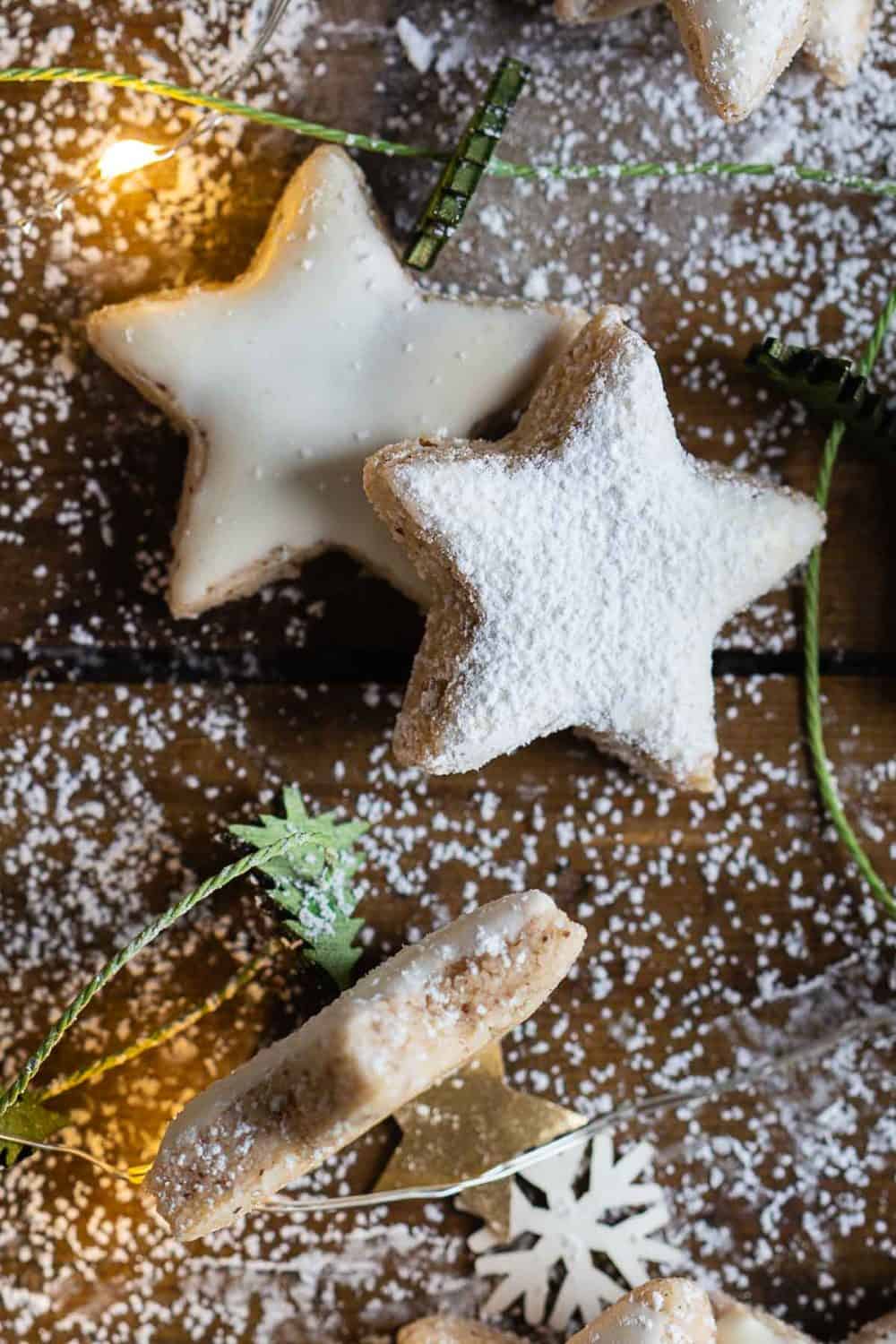 Zimtsterne - German Christmas Cookies - Green Healthy Cooking